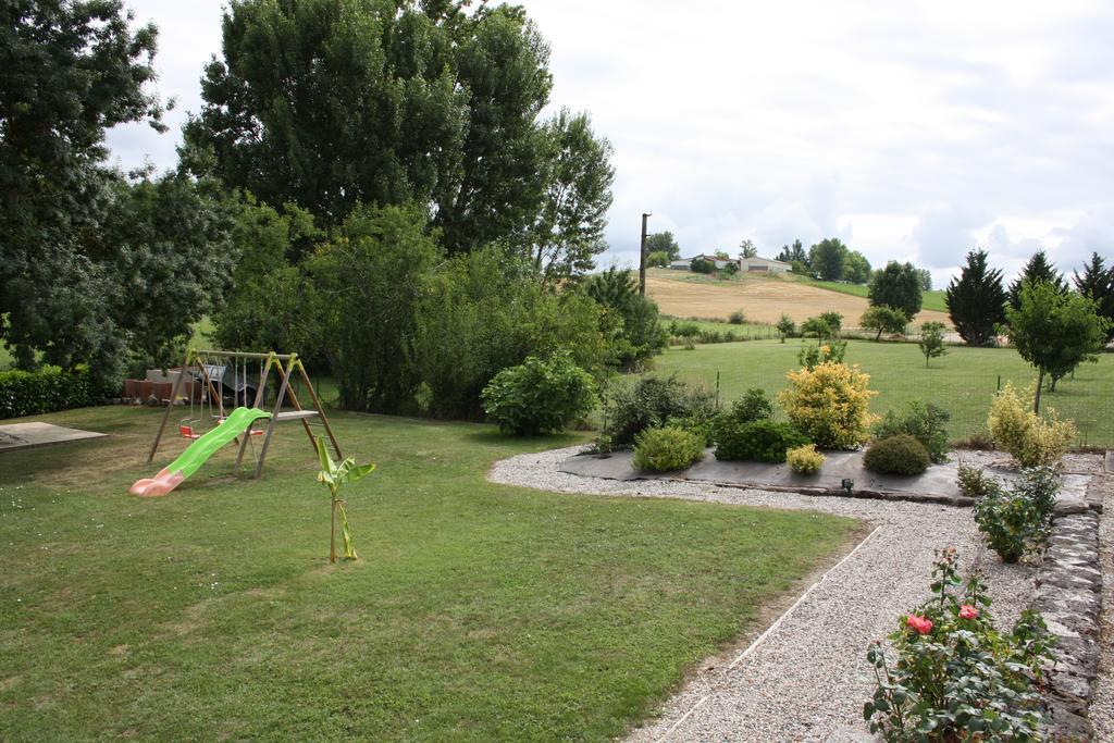 Bed and Breakfast Domaine 3 Soleils Labastide-de-Lévis Exterior foto